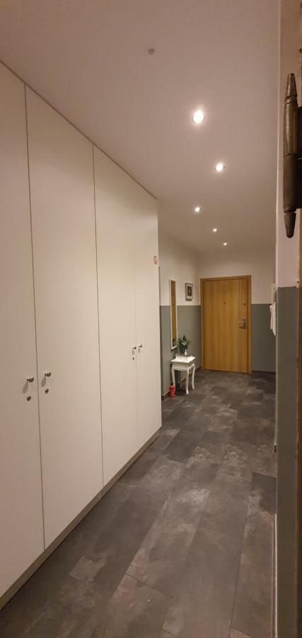 Functional And Comfortable Very Berry Studios In Poznan By Noclegi Renters Bagian luar foto