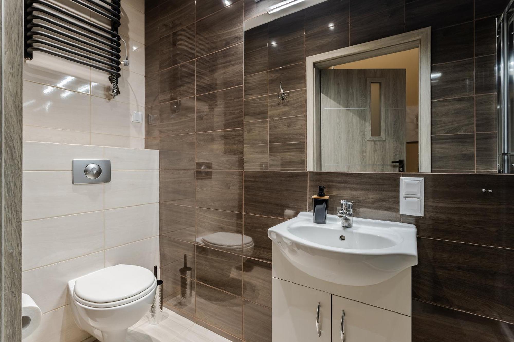 Functional And Comfortable Very Berry Studios In Poznan By Noclegi Renters Bagian luar foto