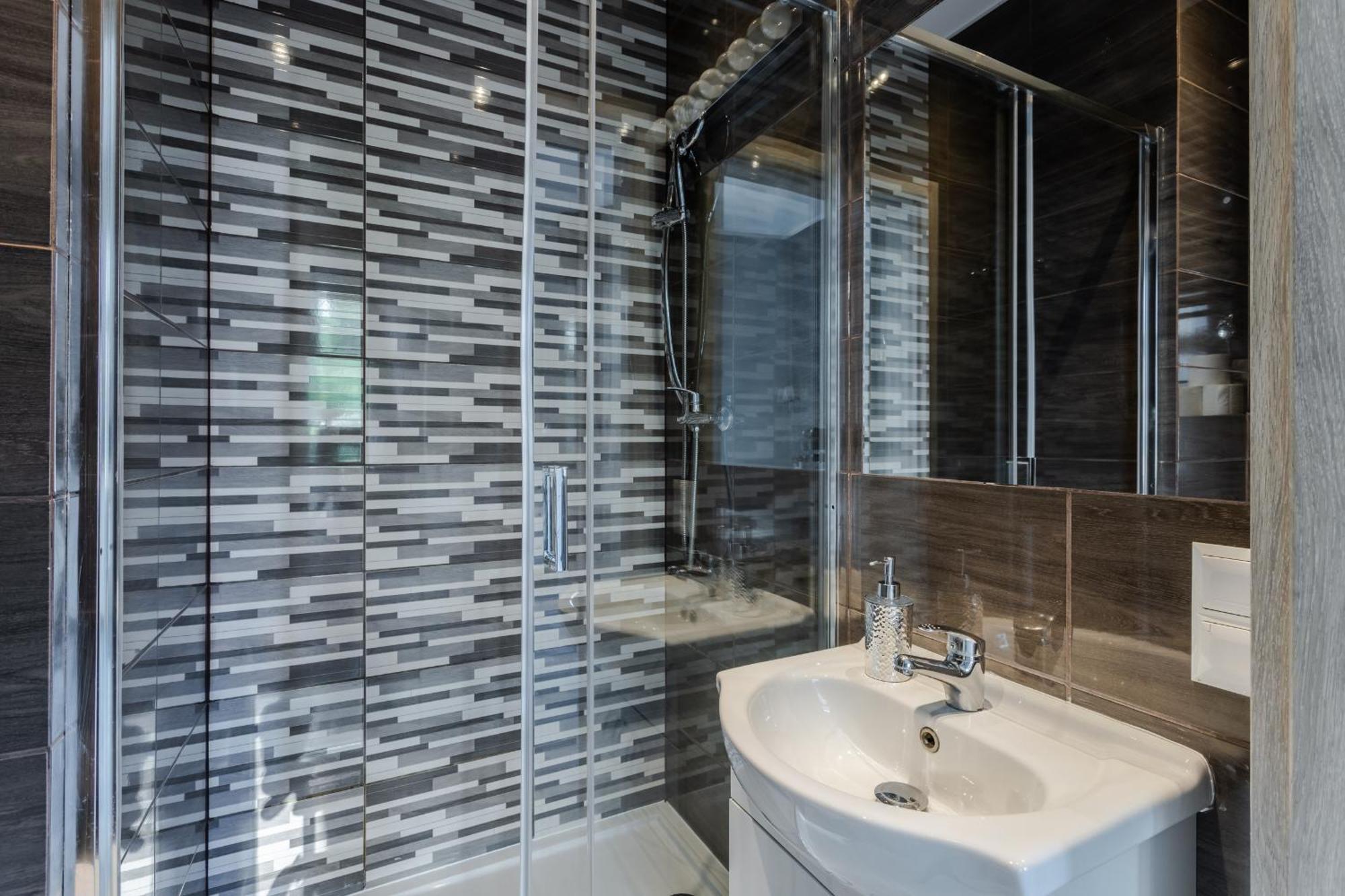 Functional And Comfortable Very Berry Studios In Poznan By Noclegi Renters Bagian luar foto